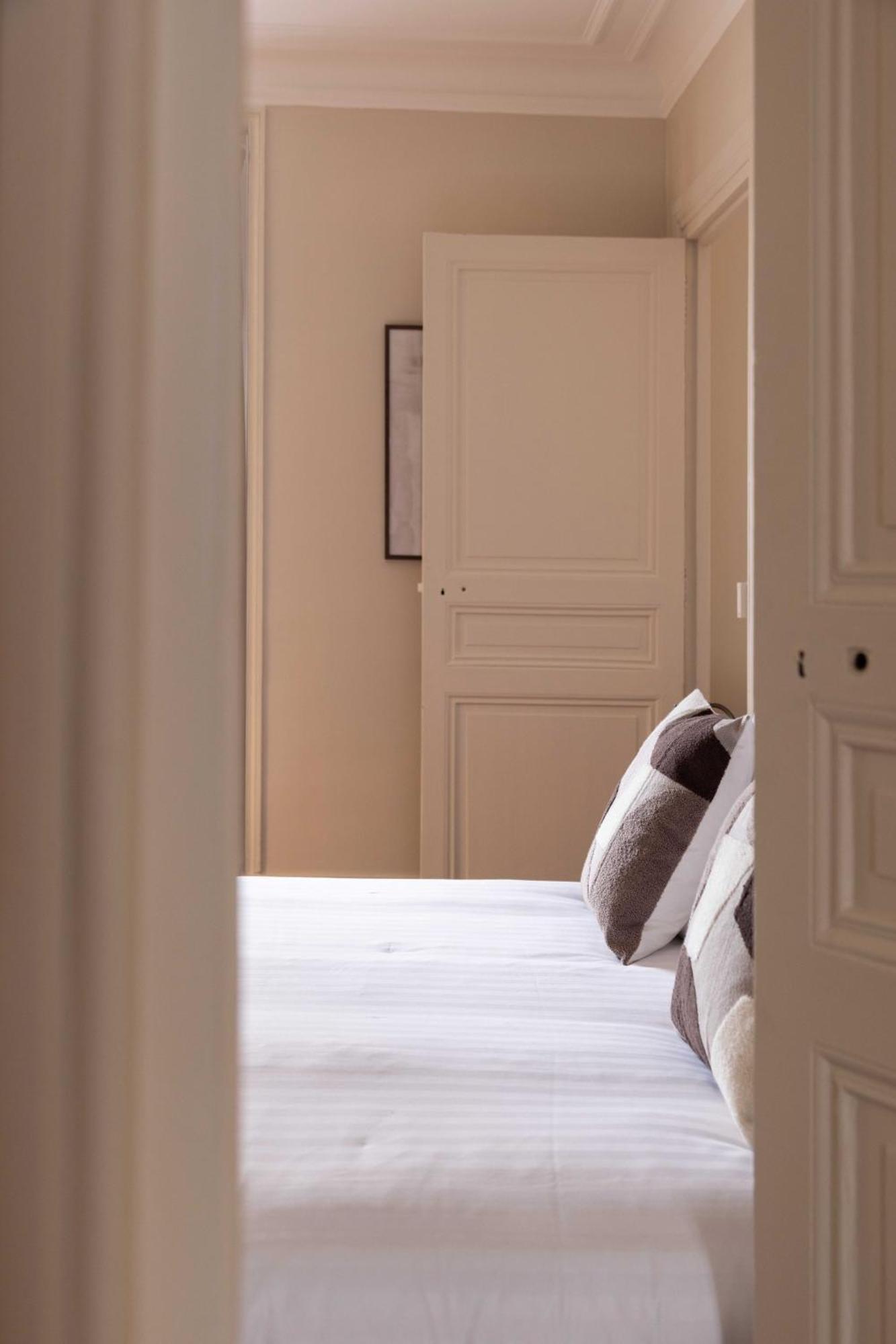 Appartement Chic - 5br-10p - Grenelle-eiffel Tower Parijs